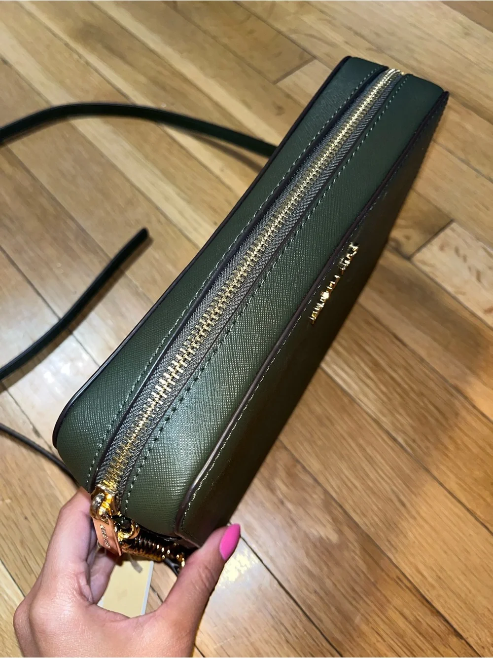 Michael Kors Olive Green JetSet Leather Crossbody Bag *NEW with Tags*